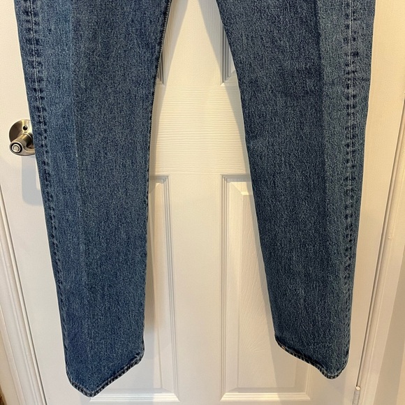 Levi’s Men 501 Medium Wash Denim Jeans Straight Leg 38x34 Vintage 90 Button‎ Fly - Picture 4 of 6
